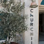 מלון Churchill Townhouse בודרום