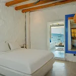 Churchill Townhouse * בודרום