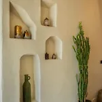 Churchill Townhouse מלון *