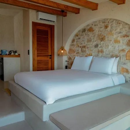 Отель Churchill Townhouse *