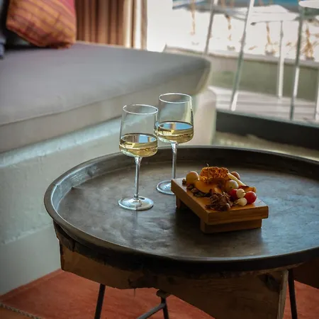 Hotel Churchill Townhouse